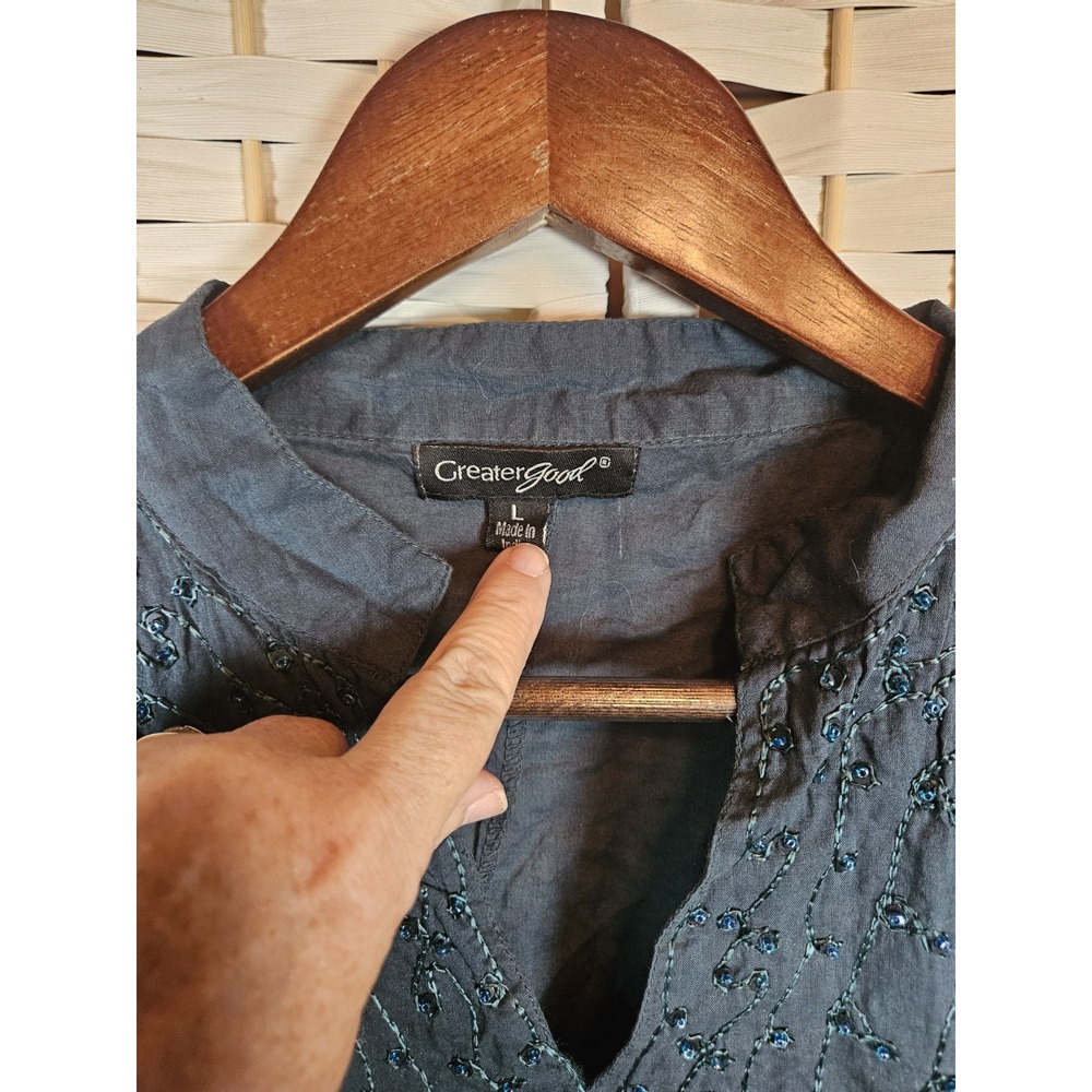 Greater Good Womens Embellished Teal Blouse Sz L Casual Party Holiday - Picture 8 of 13